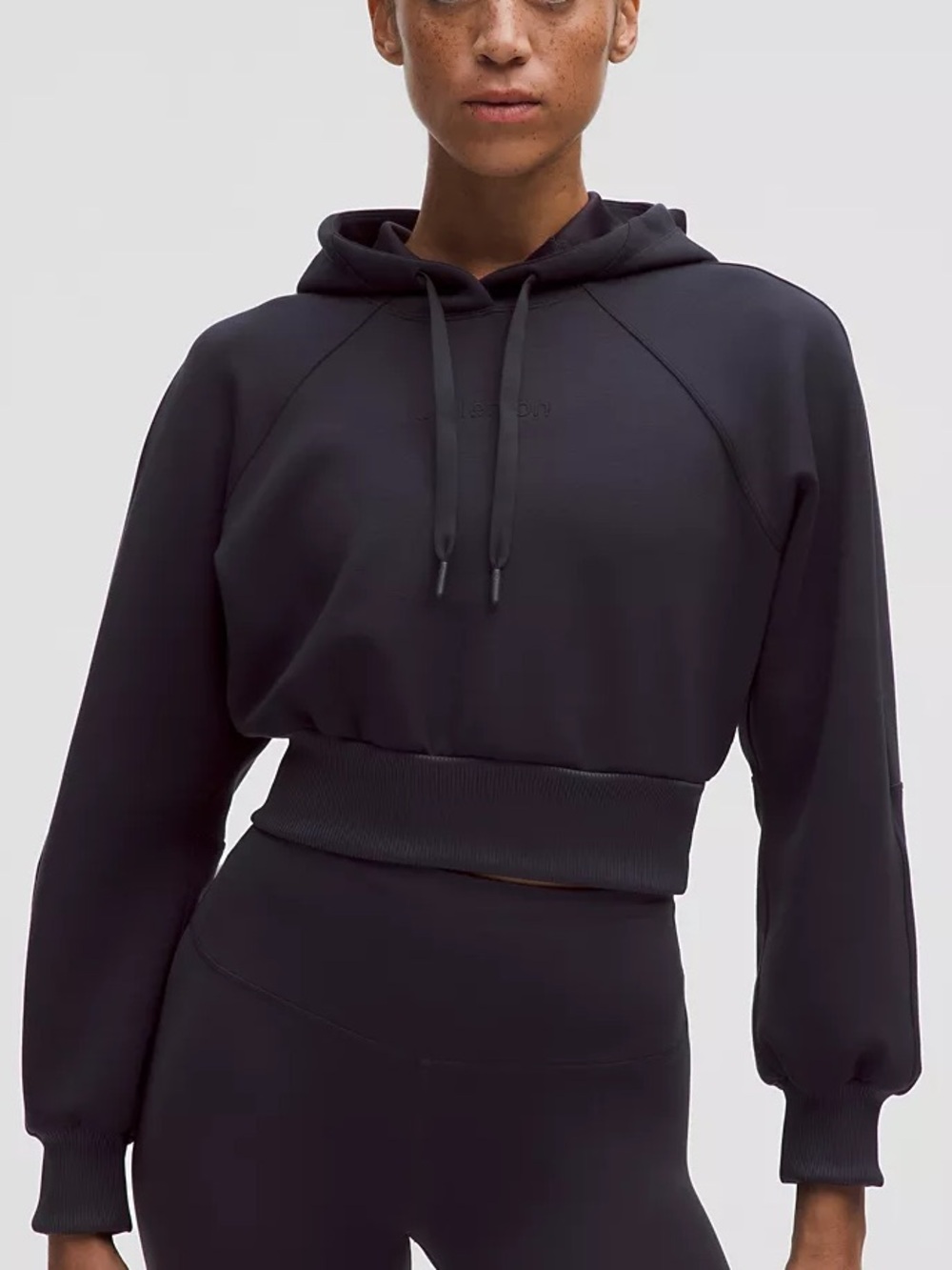 Lululemon Smooth Spacer Cropped Hoodie
Emboss